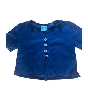 Cute 90s vintage style crop top